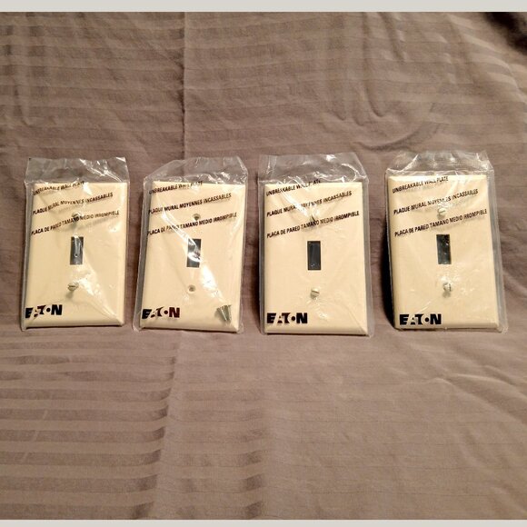 Set of 4: Eaton 1-Gang Midsize Light Almond Indoor Toggle Wall Plates - Picture 1 of 9